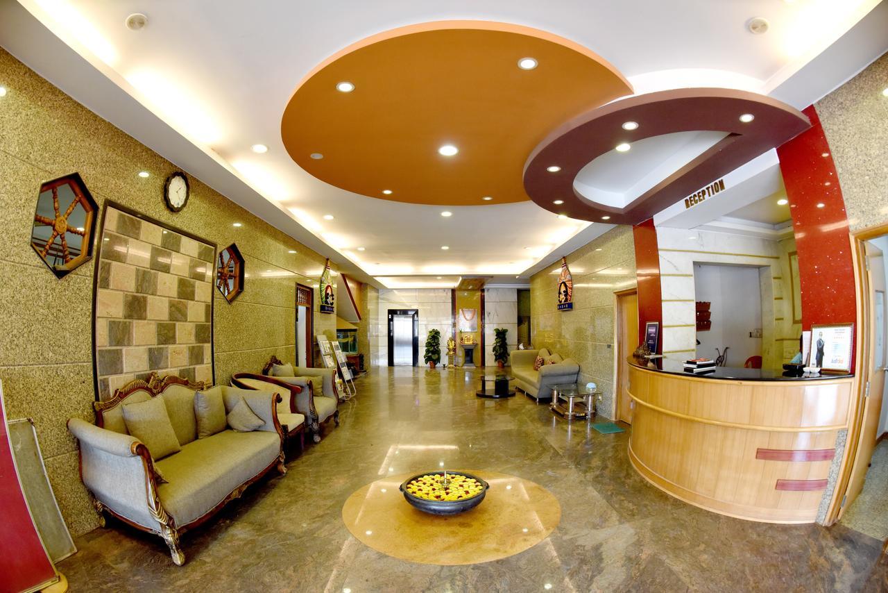 Hotel Sharada International Udupi Exterior photo
